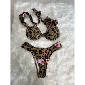 Peddney Women's Cheetah Print Floral 2 Piece Swim Suit Bikini Sz Small New